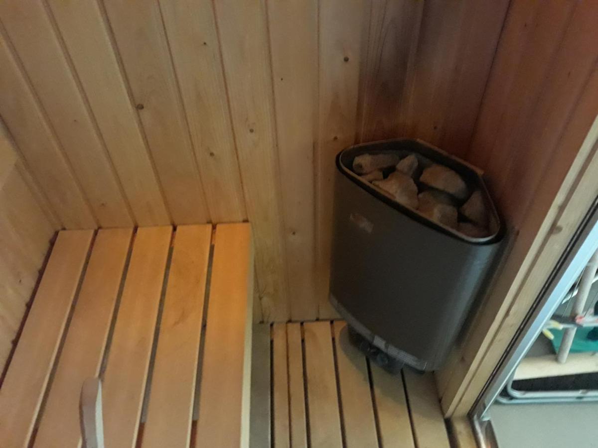 Huisje Earrebarre Tzummarum Eksteriør bilde